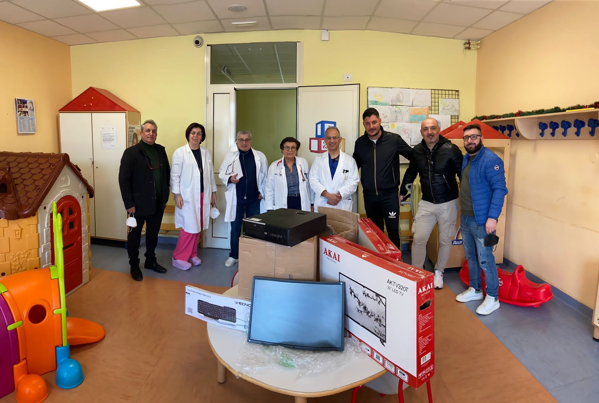 Ospedale di Crotone… la donazione del Milan Club