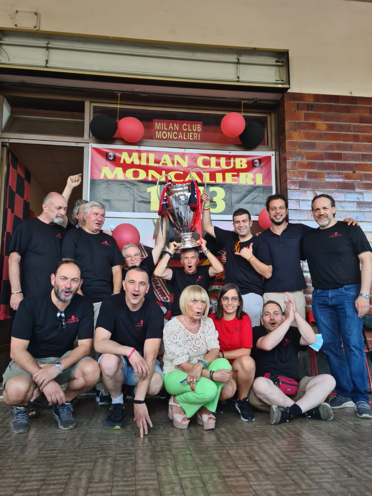 Inaugurazione nuova sede e festa scudetto per il Milan Club Moncalieri