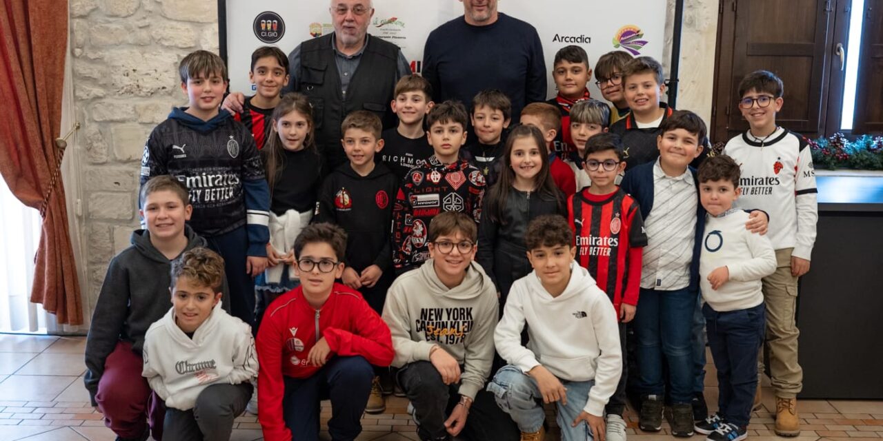 Grande successo per l’evento natalizio del Milan Club Diavoli Iblei a Palazzolo Acreide