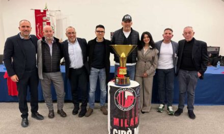 Cirò Marina rossonera per due giorni: sport, emozioni e passione con Cristian Abbiati e la Coppa Scudetto